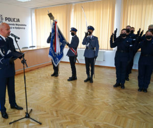 Mamy 33 nowych policjantów. Zobacz ich zdjęcia 