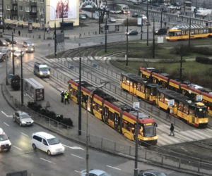 Ranny pasażer tramwaju na rondzie Wiatraczna 