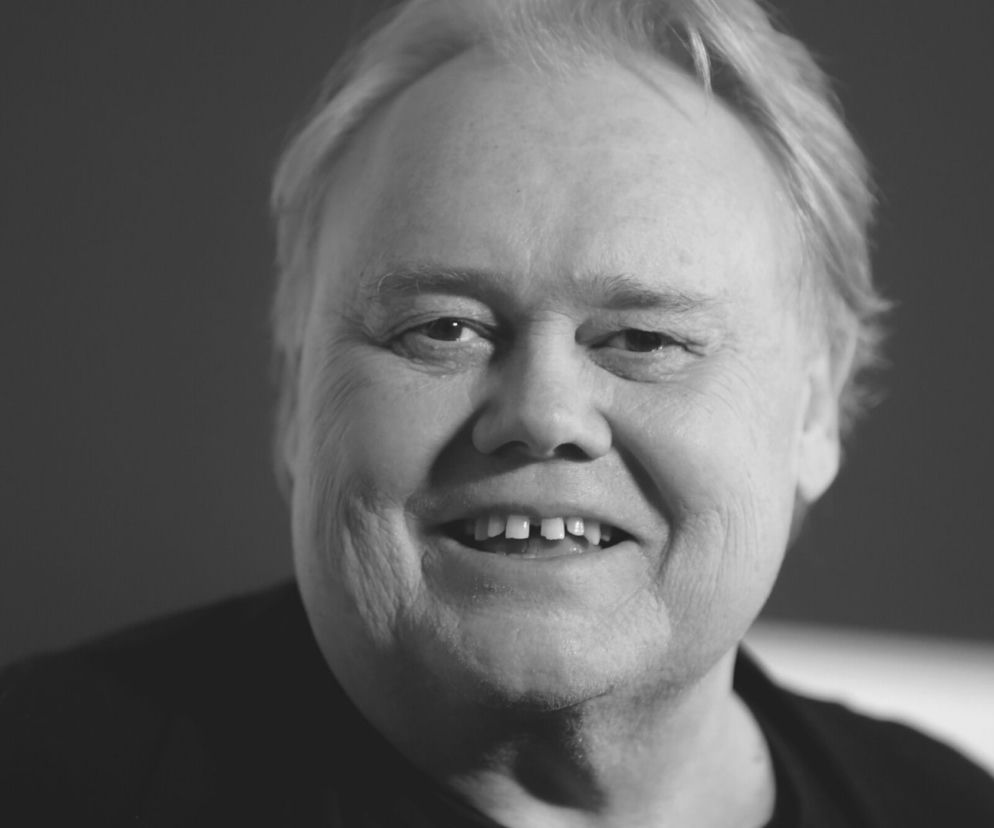 Louie Anderson z serialu Świat według Ludwiczka nie żyje. Komik miał 62 lata