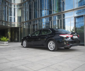 Toyota Camry 2.5 Hybrid Dynamic Force 218 KM e-CVT Executive