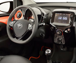 nowa Toyota Aygo 2014