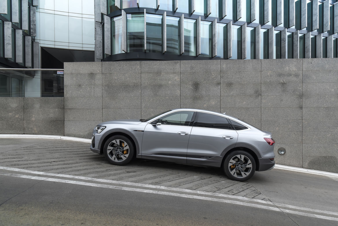 Audi e-tron Sportback S Line 55 quattro 
