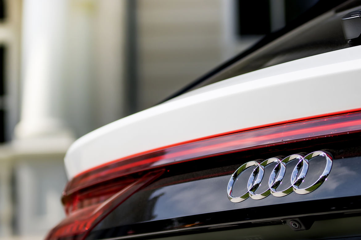Audi Q8 50 TDI quattro tiptronic 