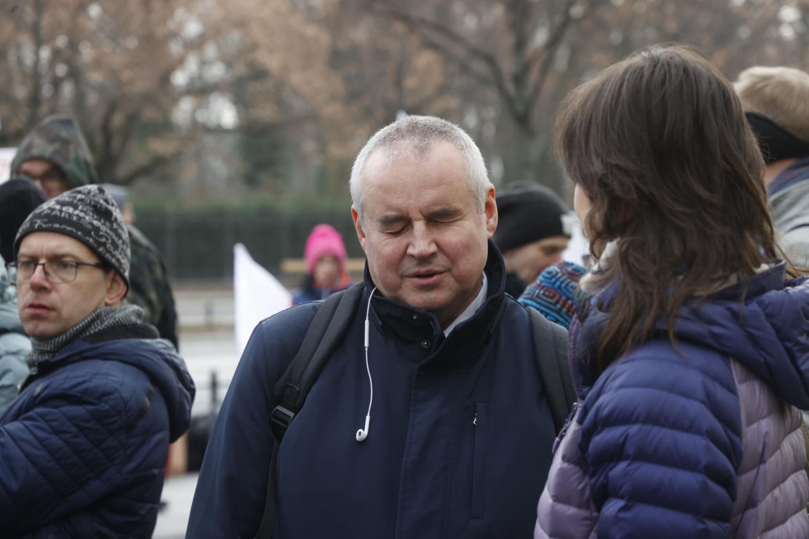 Protest osób z niepełnosprawnościami pod Kancelarią Premiera