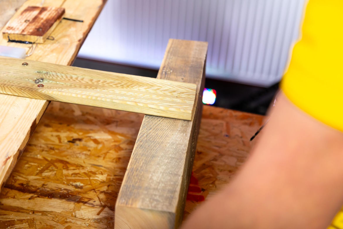 DIY. Zrób to sam: choinka z palet