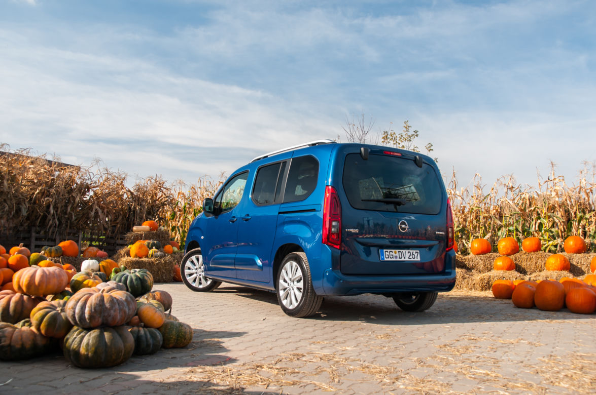 Opel Combo Life 1.5 diesel 131 KM M6