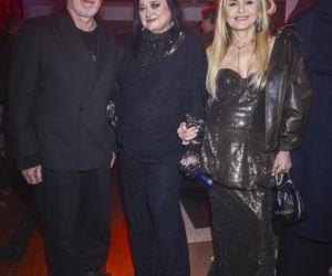 Książkiewicz pokazała majtki, Olejnik jak diwa i Grochowska w zbroi. Tłum gwiazd na pokazie Baczyńskiej