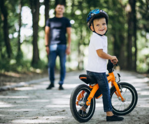 Kask rowerowy dla dziecka: jak dobrać rozmiar i na co zwrócić uwagę przy zakupie?