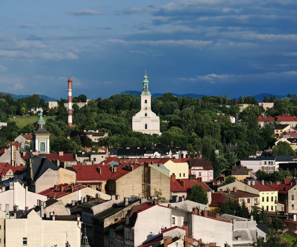 To jedno z najstarszych miast na Śląsku. Jest stolicą historycznej krainy