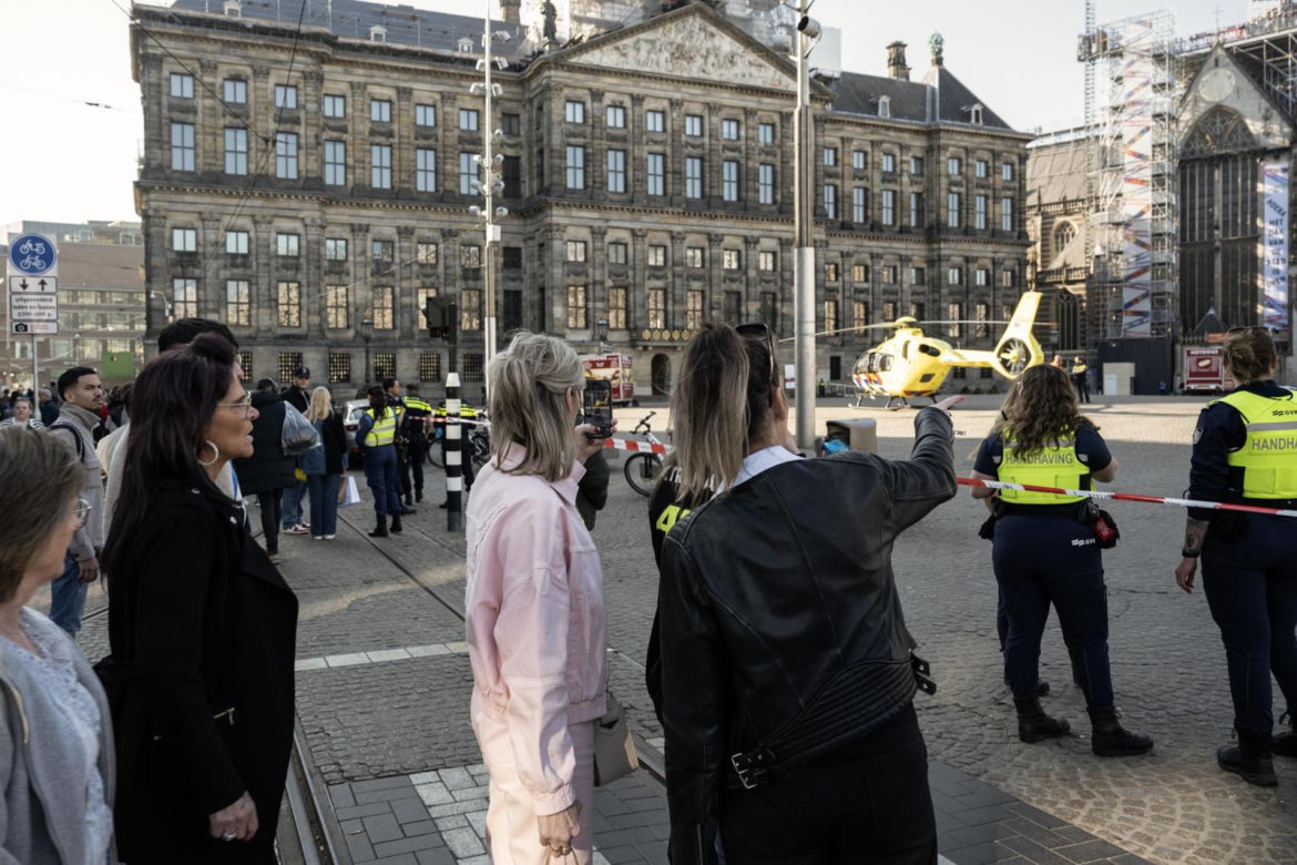 Atak nożownika w Amsterdamie. Polak wśród rannych 