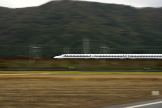 Pociągi szybsze niż dźwięk. Chcą pojechać z prędkością 4 tys. km/h