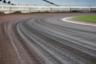 Unia Leszno odsłania karty. Kiedy Byki wyjadą na tor?