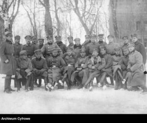 Grupa oficerów Legionów Polskich w Zambrowie, 1917 r.