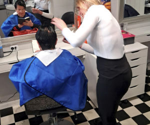 Joanna Senyszyn u fryzjera