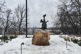 W Krakowie jest drugi Smok Wawelski! Przez lata niszczał w zapomnieniu, teraz ma nowe życie