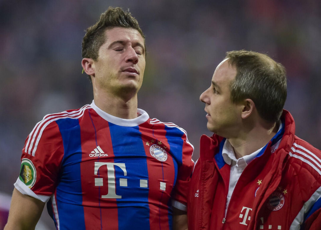 Robert Lewandowski kontuzjowany. Kiedyś przeżył gorsze starcie