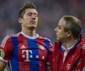 Robert Lewandowski kontuzjowany. Kiedyś przeżył gorsze starcie