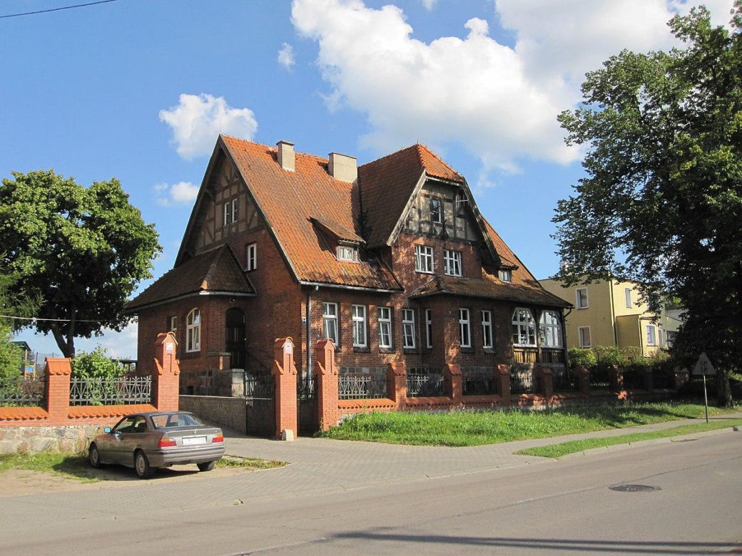 "Alpejska wioska" w woj. warmińsko-mazurskim. To najstarsze miasto na Mazurach