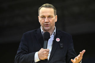 Będzie mniej wojsk USA w Polsce? Radosław Sikorski zabrał głos