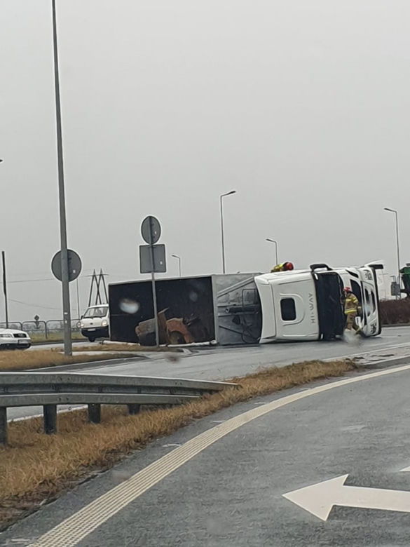 Wypadek na Opolszczyźnie! Utrudnienia na dordze krajowej nr 46 [ZDJĘCIA]