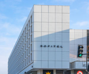 Hotel Sofitel (dawny Hotel Victoria) przy Placu Piłsudskiego w Warszawie