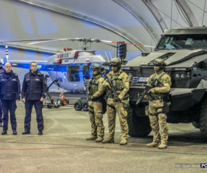 Nowoczesna policja - prezentacja sprzętu i pojazdów 