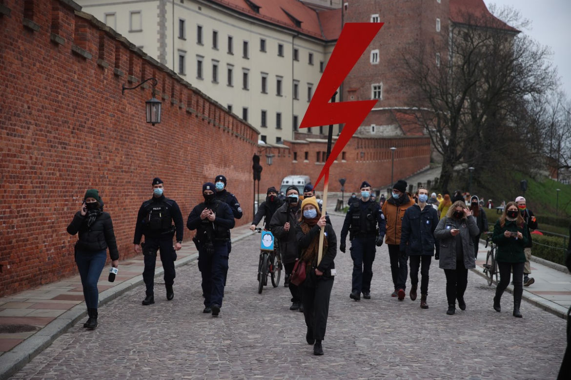 Demonstracje w rocznicę pogrzebu Lecha Kaczyńskiego