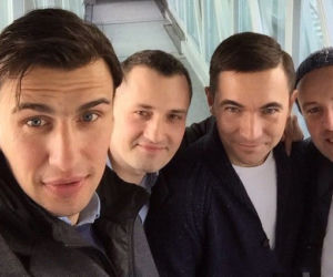Jarosław Bieniuk polubił selfie. Chwali się fotkami na Instagramie