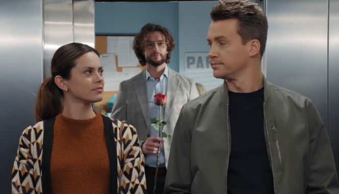 M jak miłość odc. 1913. Jakub Karski (Krzysztof Kwiatkowski), Kasia (Paulina Lasota), Mariusz (Mateusz Mosiewicz)