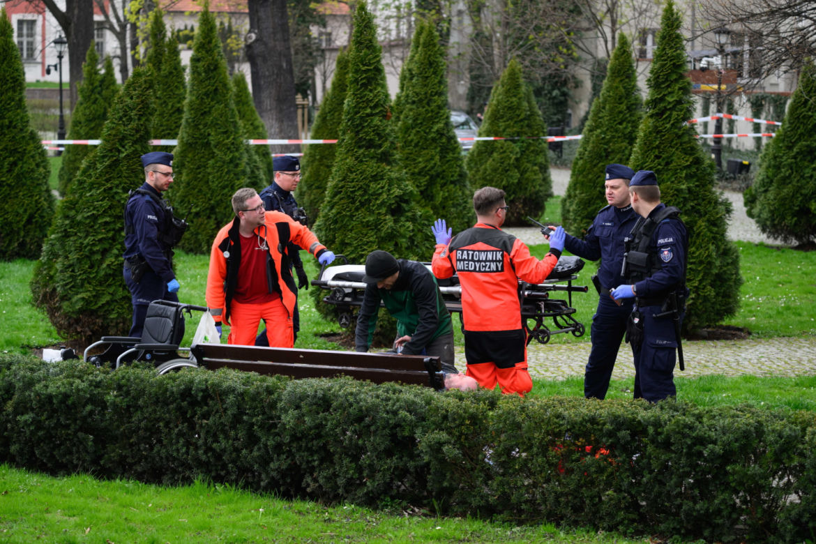 Poznań: Ćwiczenia "Wolf-Ram 23" w Parku Chopina