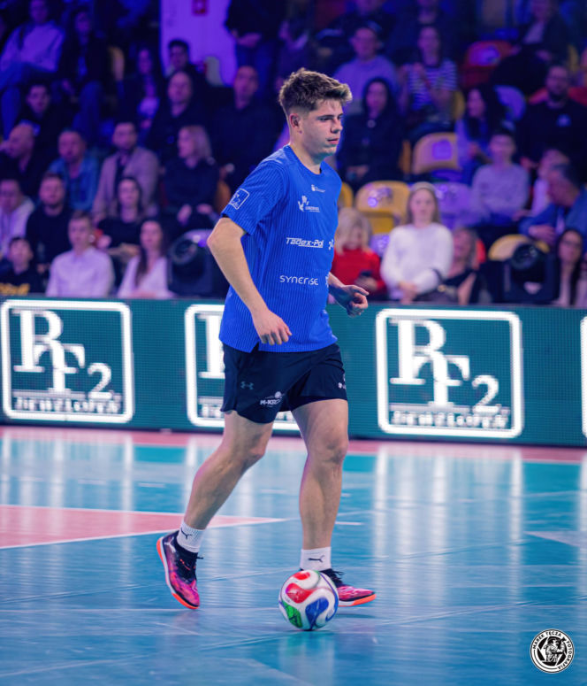 Świąteczne granie z Kubą Błaszczykowskim 2025