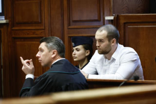 Zabójstwo na Nowym Świecie. „Było tam dużo krwi”. Wspólne śpiewanie przerwały krzyki i atak nożem