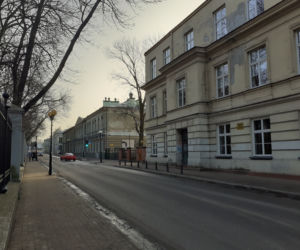 Siedleckie szkoły przy ul. Konarskiego i Prusa i ich okolica w lutym 2021 roku