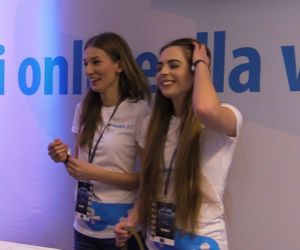 Hostessy i cosplay'e na IEM 2016