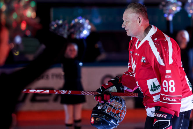 Hokej z Gwiazdami w Tychach dla WOŚP. Na lodowisku gwiezdna konstelacja