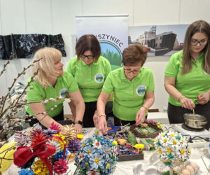 Starachowice tętnią tradycją! Trwa pierwszy Festiwal Kół Gospodyń i Gospodarzy Wiejskich „Lokalne pasje”