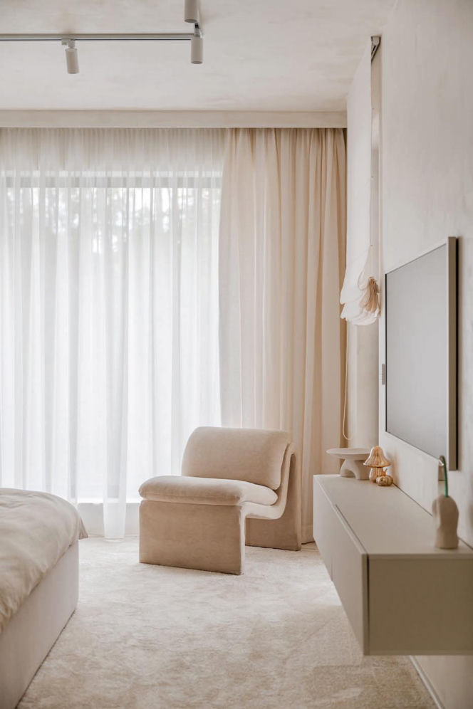 Wnętrze inspirowane Kolorem Roku Pantone 2026 Cloud Dancer