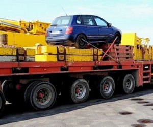 O 40 ton zbyt ciężki ładunek, Fiat Stilo na jego szczycie