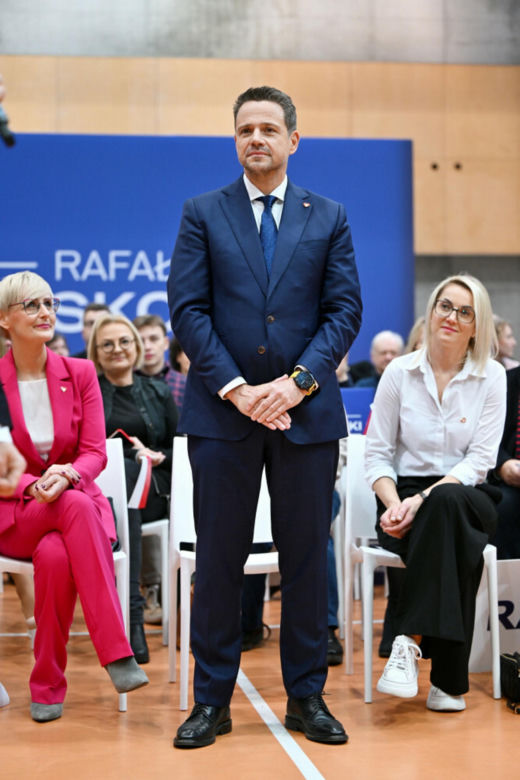 Styl Rafała Trzaskowskiego i Karola Nawrockiego