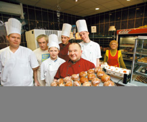 Tak się smaży pączki