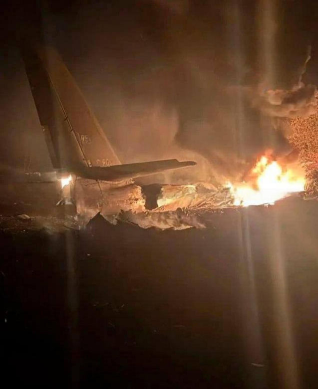 Katastrofa rosyjskiego bombowca. Tu-95 rozbił się i stanął w ogniu. Zginęło 6 osób