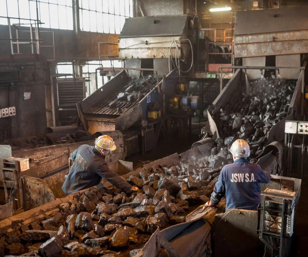 Zwolnienia w JSW? Spółka zmienia gwarancje zatrudnienia. Nie obejmą pracowników z uprawnieniami emerytalnymi