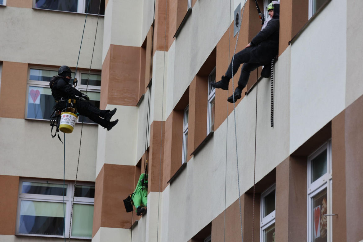 Alpiniści dla WOŚP dali radość małym pacjentom z Uniwersyteckiego Szpitala Dziecięcego w Lublinie
