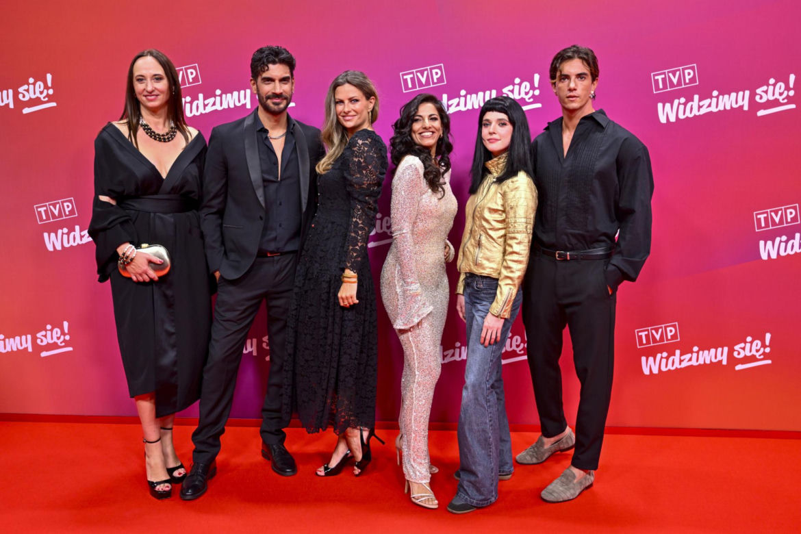 Ramówka TVP. Felicita - Monika Mariotti, Alessandro Parrello, Laura Breszka, Oriana Celentano, Klementyna Karnkowska, Eugenio Ricciardi