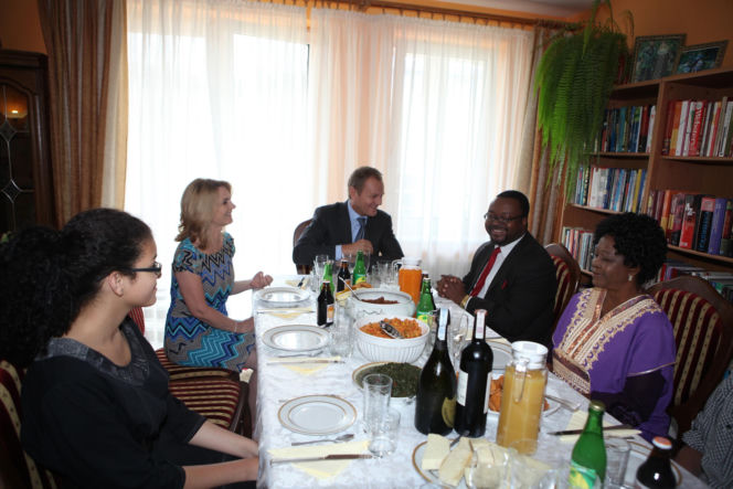 Były poseł zachęca, by mieć dużo dzieci. Sam ma siedmioro! Jeden z synów to znany muzyk