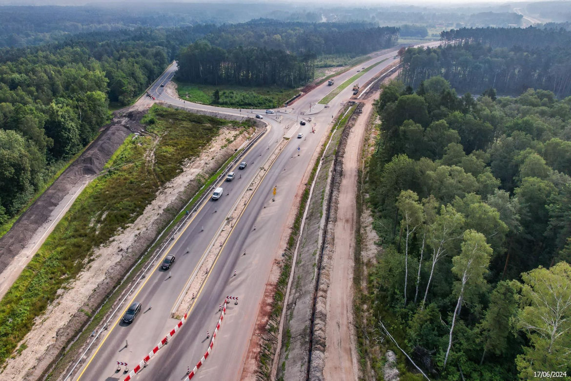 Plac budowy pierwszej części obwodnicy Zawiercia i Poręby w czerwcu 2024 r.