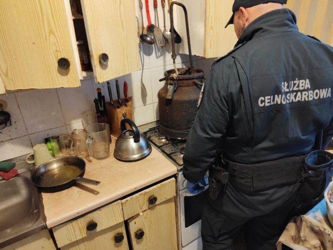 Nielegalna bimbrownia w Kołobrzegu