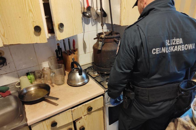 Nielegalna bimbrownia w Kołobrzegu