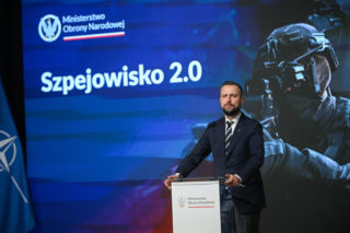 Szef MON Władysław Kosiniak-Kamysz podczas konferencji Szpejowisko 2.0 w siedzibie Dowództwa Wojsk Obrony Terytorialnej w Zegrzu