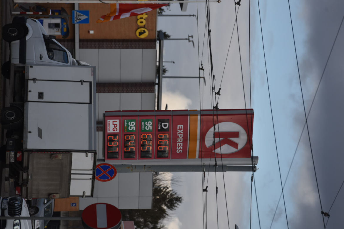 Ceny paliwa w Toruniu 4.03.2022. Sprawdziliśmy, gdzie jest najtaniej